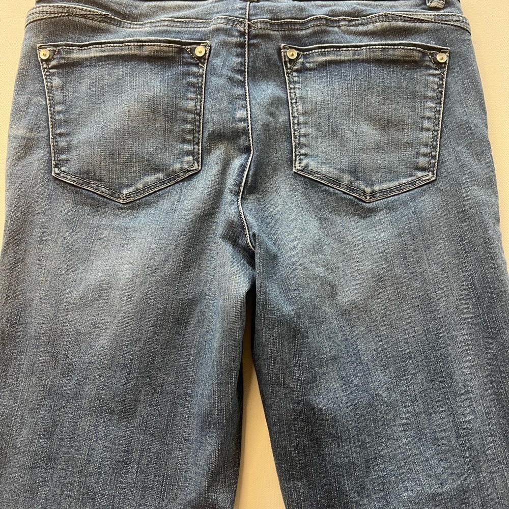 EUC Women's Wit & Wisdom Jeans Size 8/25" Inseam (A2) - Picture 8 of 8